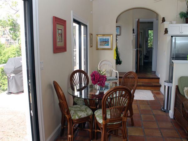 Charming Vacation Villa in Cruz Bay with Amazing Views Sleeps 5