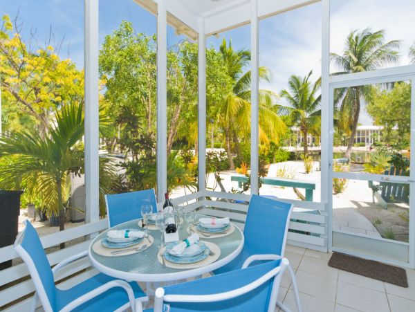 Cayman Islands Condo 966213