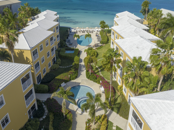 Cozy Ground Flor with 2 Bedrooms in Cayman Islands