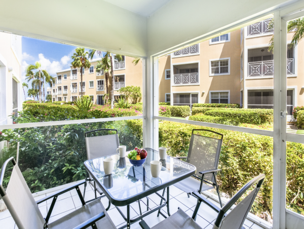 Cozy Ground Flor with 2 Bedrooms in Cayman Islands