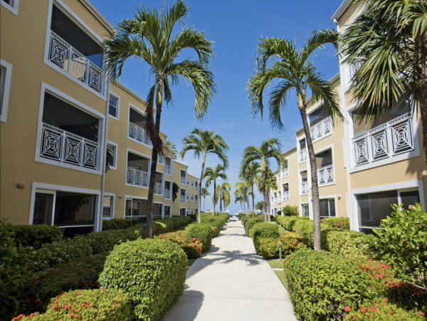 Cozy Ground Flor with 2 Bedrooms in Cayman Islands