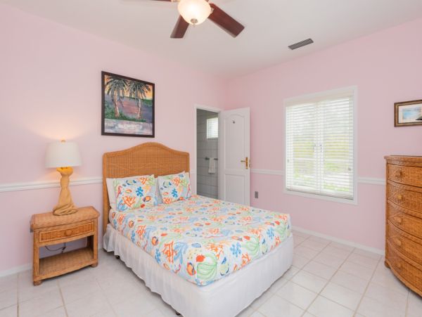 Cayman Islands Four Bedroom Stunning Waterfront Retreat