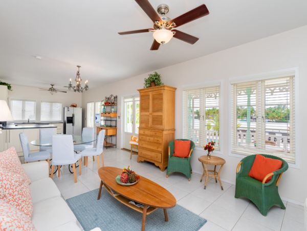 Cayman Islands Four Bedroom Stunning Waterfront Retreat