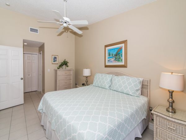 Cayman Islands Condo 966218