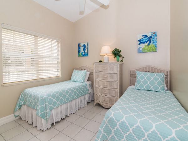 Cayman Islands Condo 966218