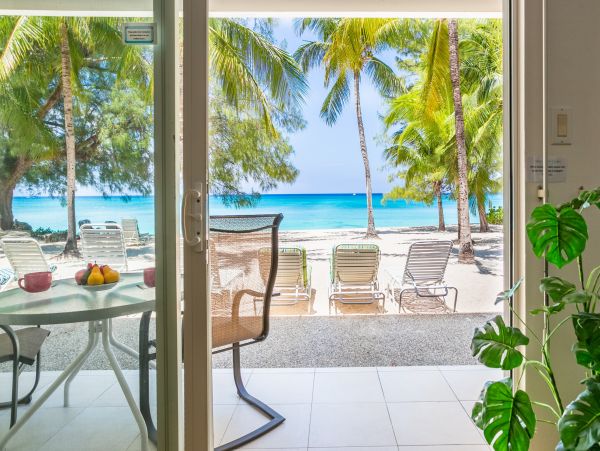 Cayman Islands Condo 966219