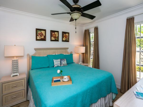 Cayman Islands Condo 966219