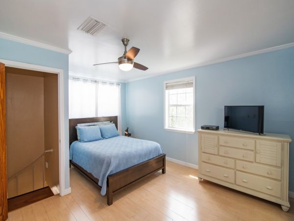 Cayman Islands Condo 966222