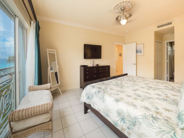 Cayman Islands Condo 966223