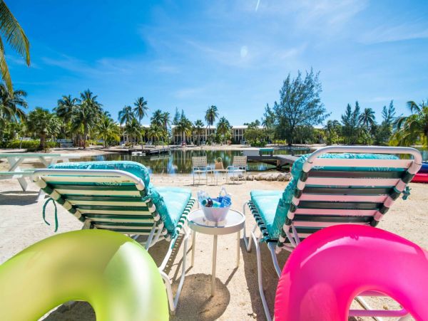 Cayman Islands Home 966224