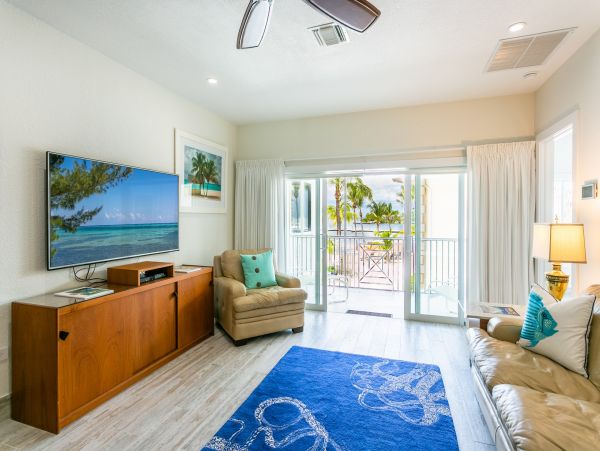 Cayman Islands Condo 966226