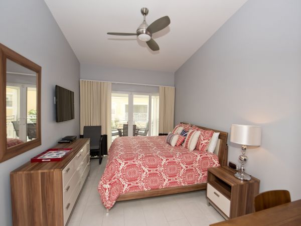 Cayman Islands Condo 966227