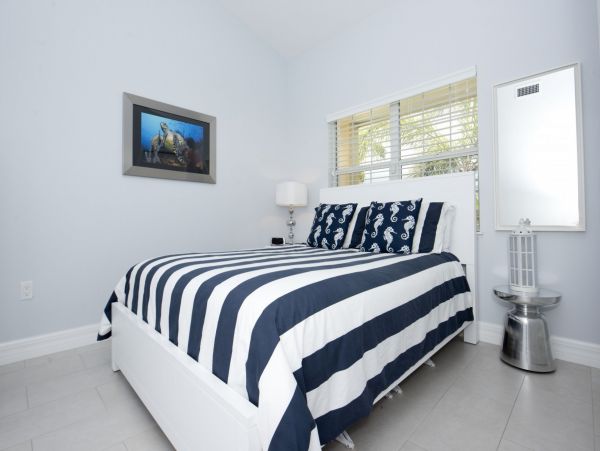 Cayman Islands Condo 966227