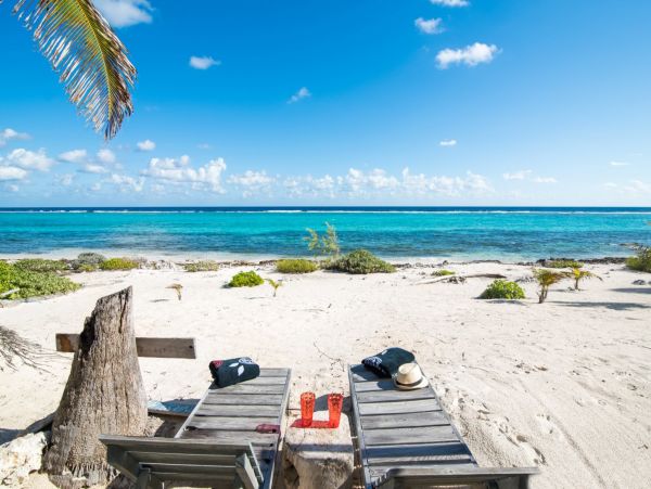 Cayman Islands Home 966228