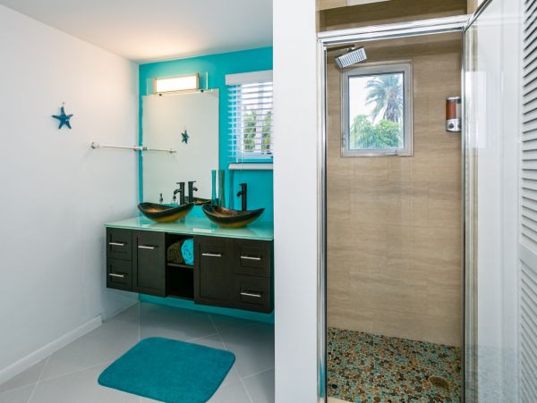 Cayman Islands Condo 966230