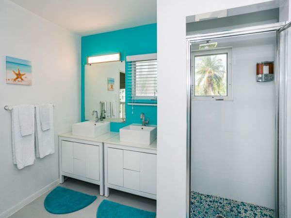 Cayman Islands Condo 966230