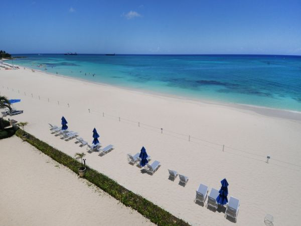 Cayman Islands Condo 966232