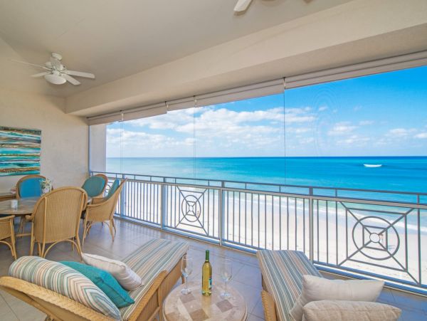 Cayman Islands Condo 966232
