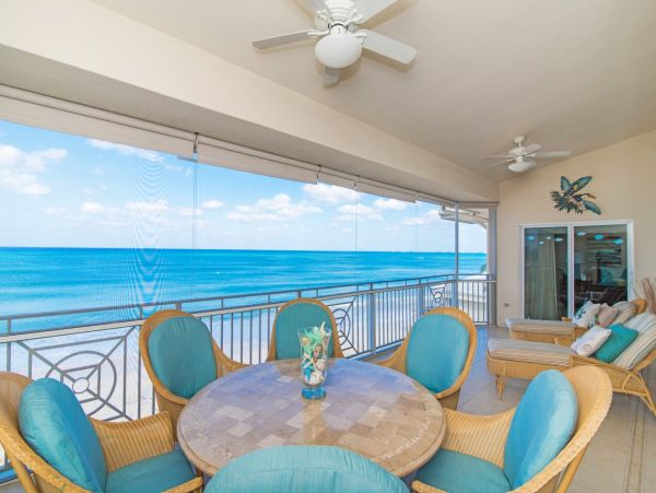 Cayman Islands Condo 966232