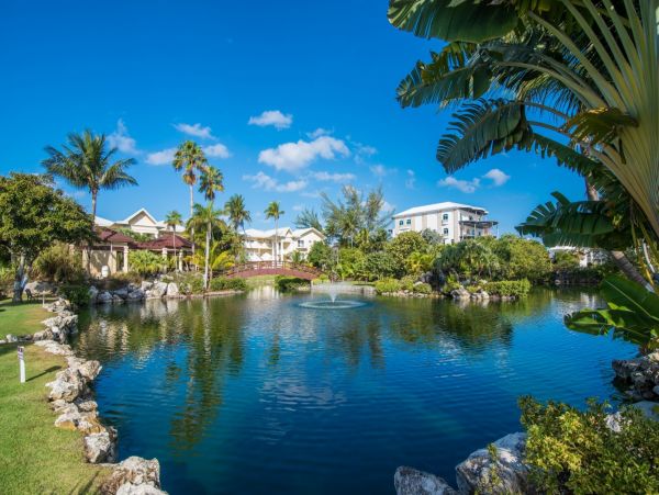Cayman Islands Condo 966232