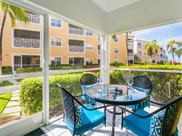Cayman Islands Condo 966234