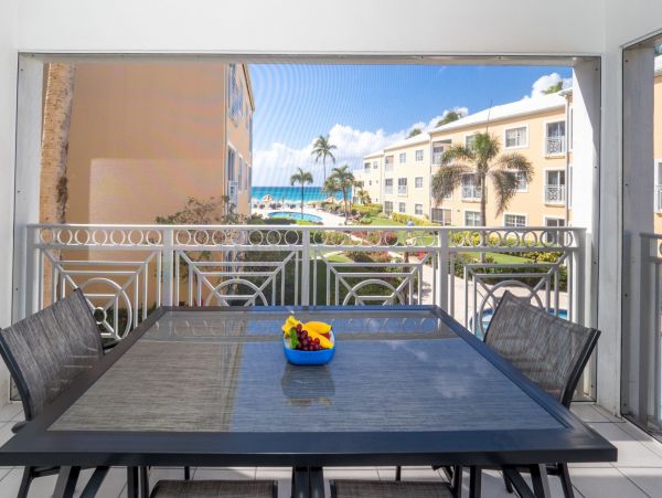 Cayman Islands Condo 966235