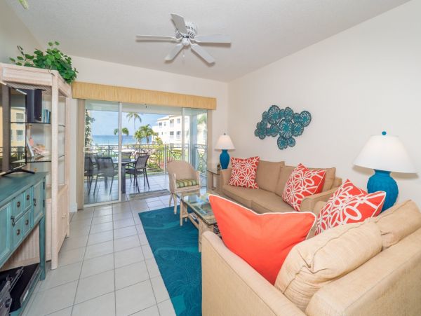Cayman Islands Condo 966235