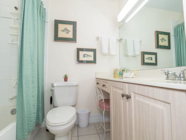 Cayman Islands Condo 966235