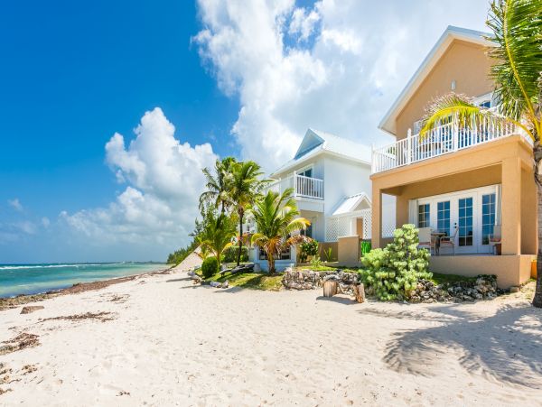 Cayman Islands Seaside Serenity: Your Private Oceanfront Oasis