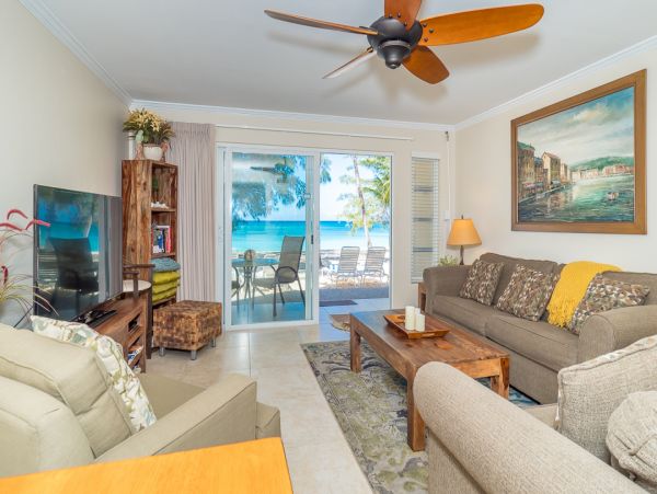 Cayman Islands Condo 966238