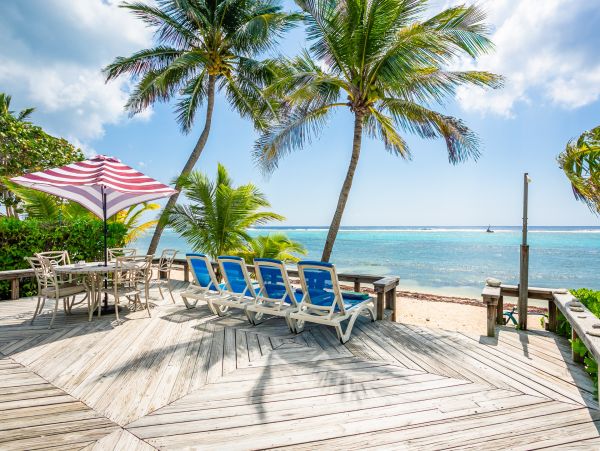 Cayman Islands Home 966239
