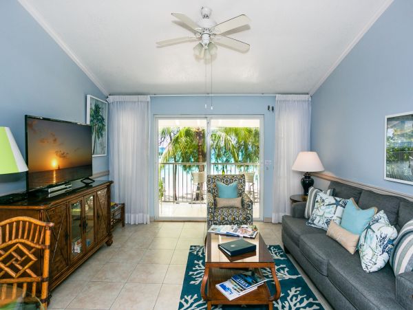 Cayman Islands Condo 966240