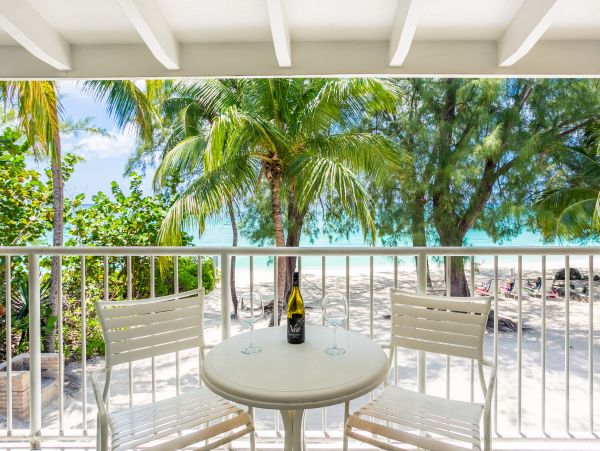 Cayman Islands Condo 966240