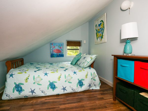 Cayman Islands Condo 966240