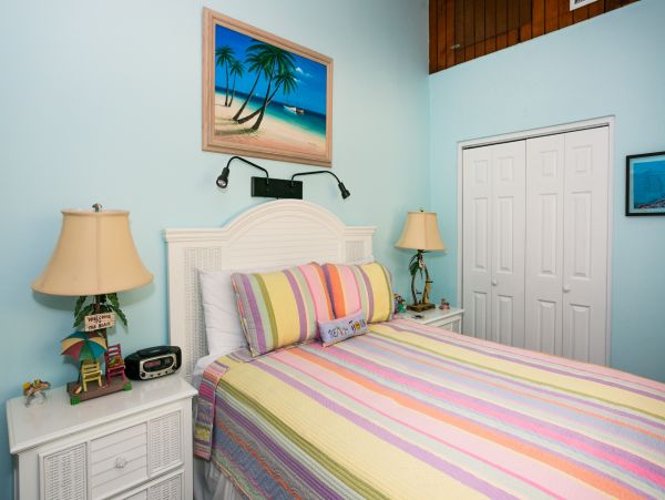 180ft of Private Beach at This Grand Cayman Private Villa