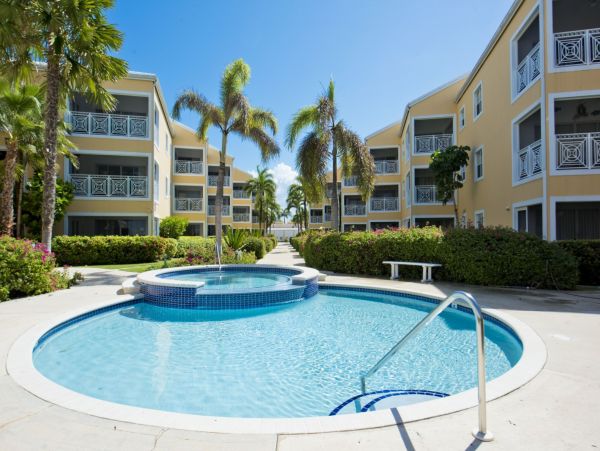 Cayman Islands Condo 966242
