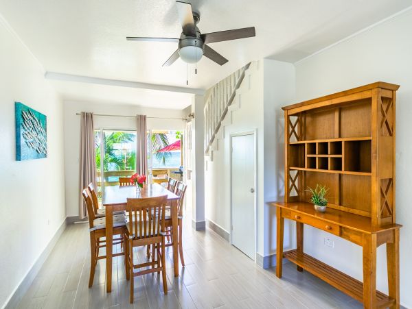 Cayman Islands Condo 966243