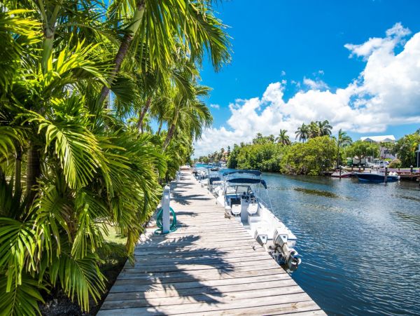 Cayman Islands Waterfront  Front Three Bedroom Vacation Rental