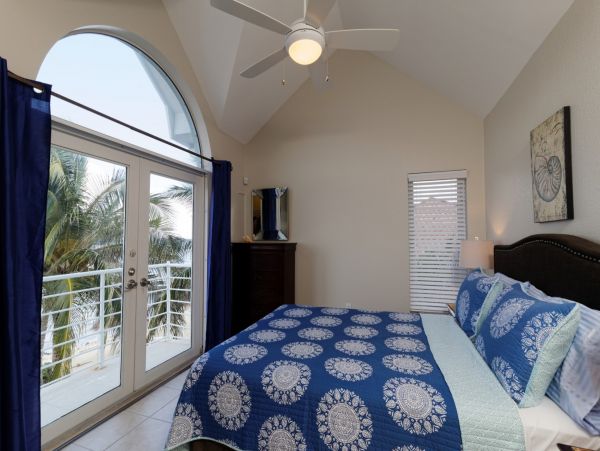 Cayman Islands Home 966246