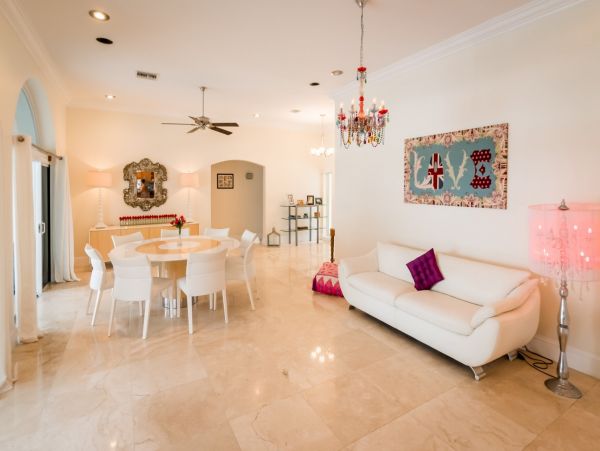 Cayman Islands Home 966247