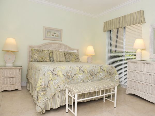 Cayman Islands Condo 966248