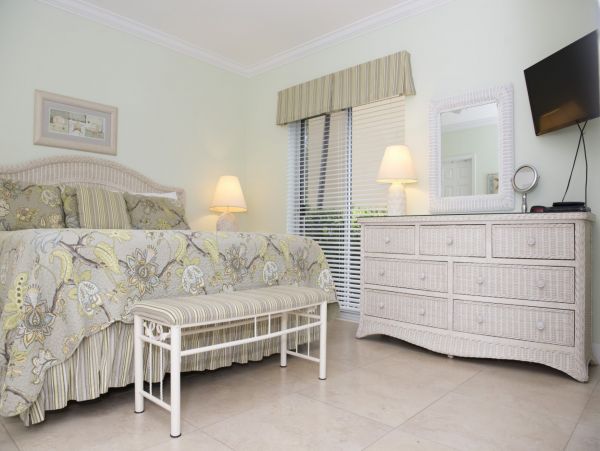 Cayman Islands Condo 966248