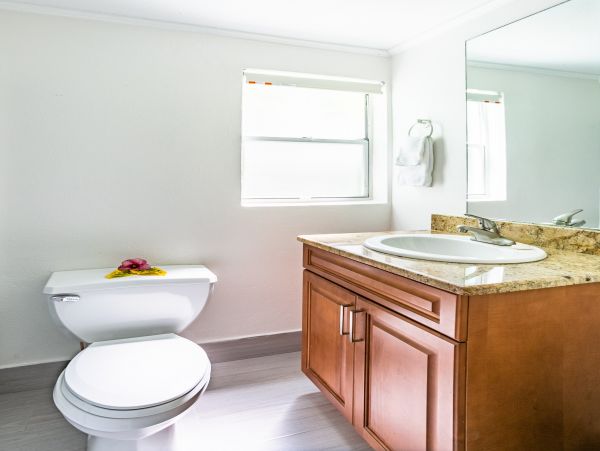 Cayman Islands Condo 966250