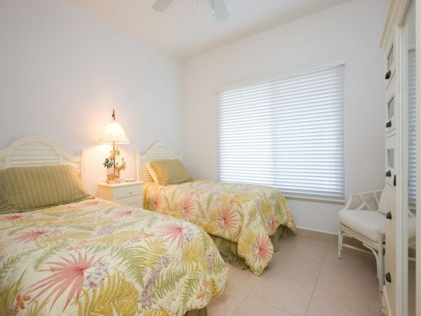 Cayman Islands Condo 966251