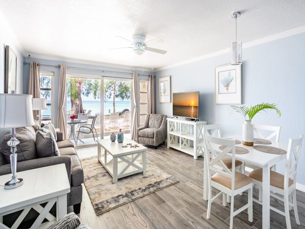 Cayman Islands Condo 966252