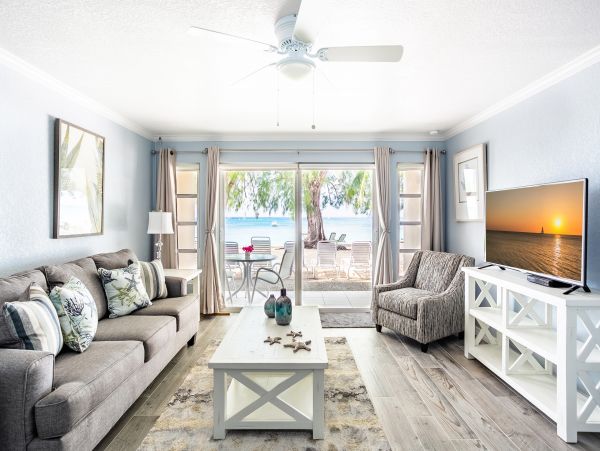Cayman Islands Condo 966252