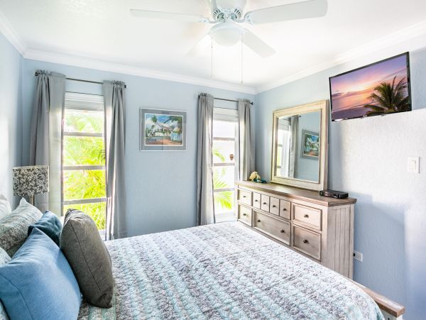 Cayman Islands Condo 966252