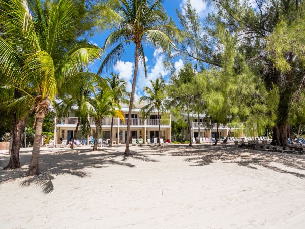 Cayman Islands Condo 966252