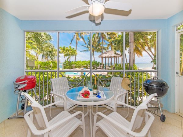 Cayman Islands Condo 966256