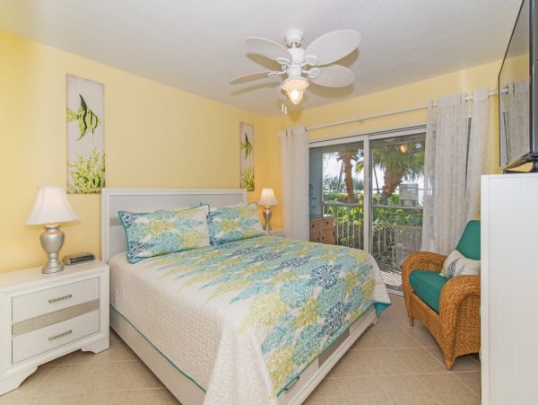 Cayman Islands Condo 966256